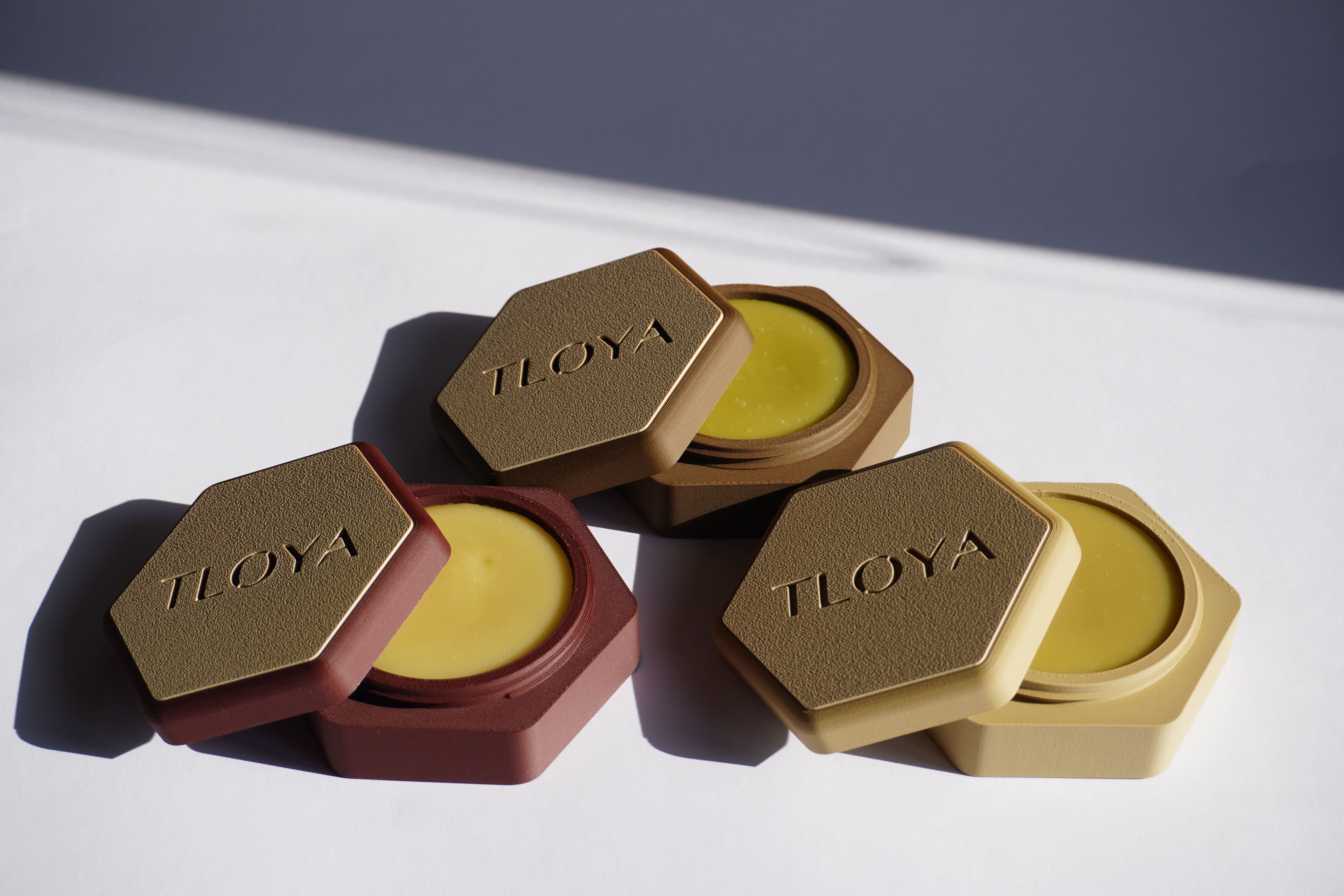 Bylinné kosmetické masti TLOYA – CALM, MOVE, PRO a PAW